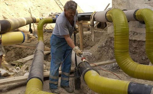 管道防腐膠帶的施工方法