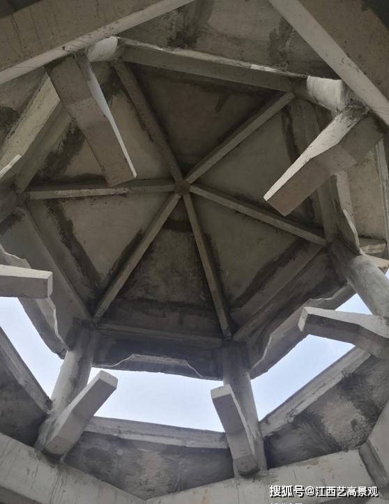 水泥六角涼亭圖片效果圖,水泥涼亭廠家安裝雙層六角涼亭方法是怎樣的